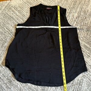 Vince Camuto V-Neck - Tank Top - Black - Size M Pleated center Shirred Back